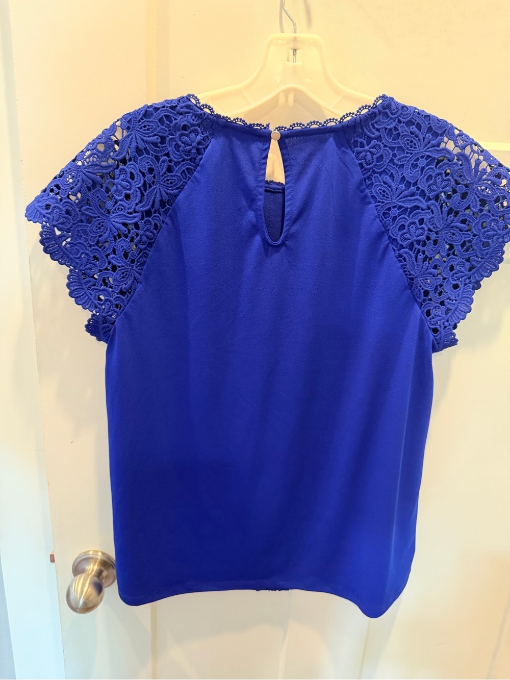 Cable & Gauge Royal Blue Lace Sleeve Blouse Small Crochet Detail Top - Picture 6 of 11
